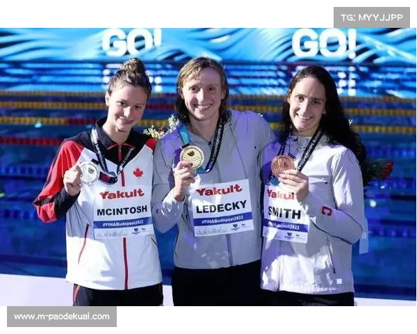 莱德基与马尔尚领跑世界泳联年度最佳运动员奖项角逐 莱德基与马尔尚领跑世界泳联年度最佳运动员奖项角逐